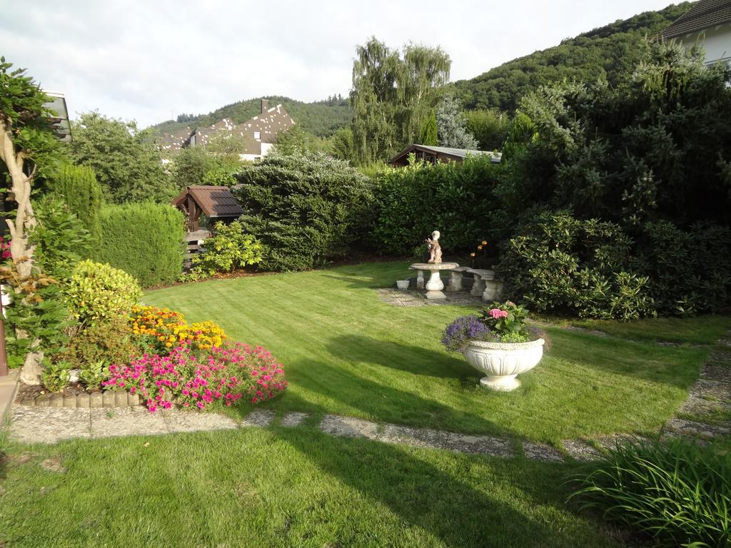 Gästehaus am Ahornweg Bernkastel-Kues Zimmer foto
